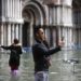Venecia sufre su peor inundación desde 1966