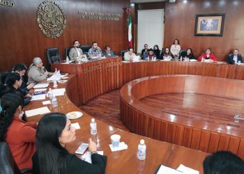 Aprueban ley de acceso para las mujeres a una vida sin violencia