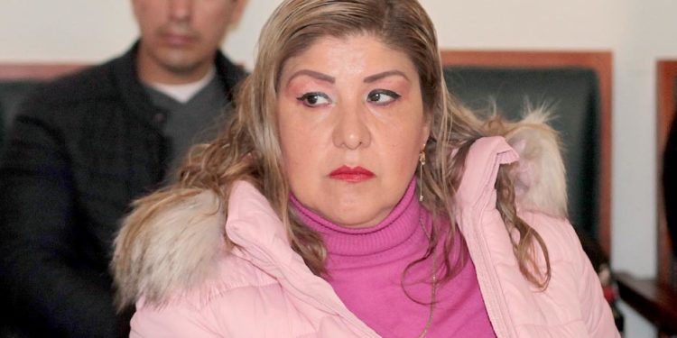 Alerta de seguridad con uso de Facebook en menores en edad