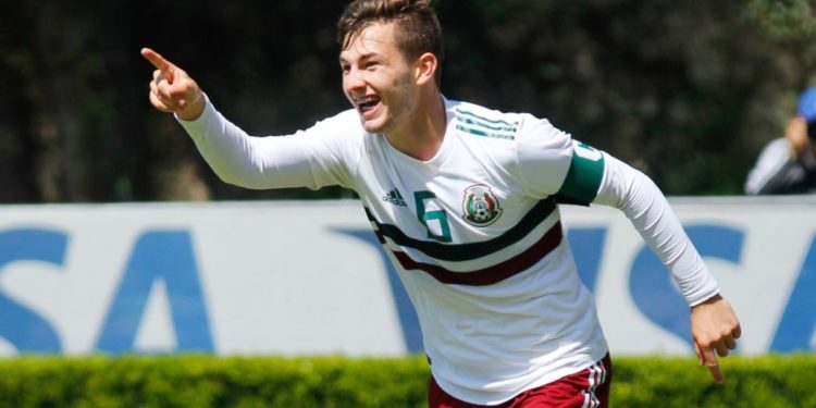 Jugador potosino es convocado por el Ajax