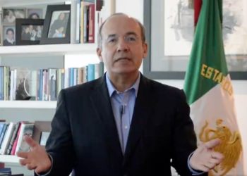 Felipe Calderón reclama a AMLO