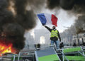Disturbios en París en aniversario de los ‘chalecos amarillos