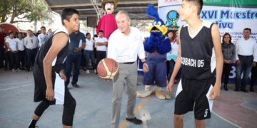 Inaugura Carreras XXXVI Muestra Deportiva del COBACH