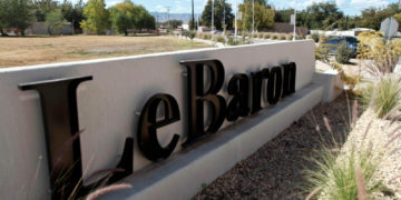 Los LeBarón preparan caravana a EU para pedirle ayuda a Trump