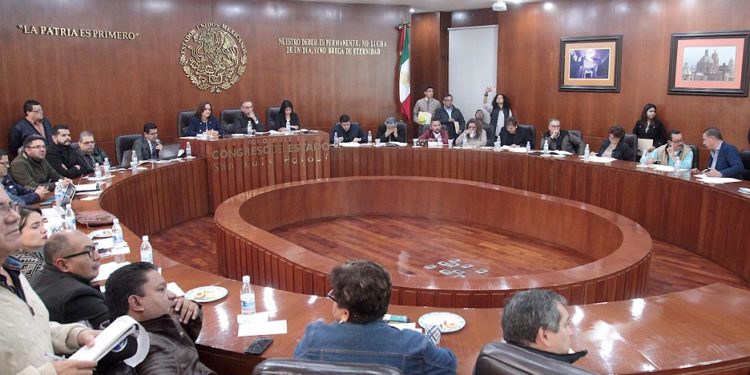 Juárez Córdova: es necesario abatir rezago de legislaturas anteriores