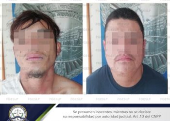 Detienen a dos presuntos implicados por robo a comerciante