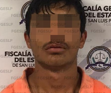 Hombre detenido con posesión de cristal en Villa de Arriaga