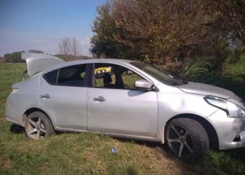 Reportan vehículo con impactos de armas de fuego en las parcelas de palma de la cruz