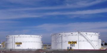 AMLO quiere reducir el almacenamiento de combustibles