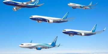 Profeco multa aerolíneas por cobrar primera maleta documentada