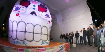 ¡Querétaro tiene la calaverita más grande del mundo!