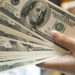 El peso recuperó terreno en el tipo de cambio frente al dólar