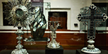 Historia de los talleres plateros de los Ballesteros, en exposición del Museo de El Carmen