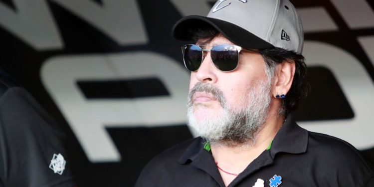 Diego Maradona ‘desheredó’ a su hija por Instagram