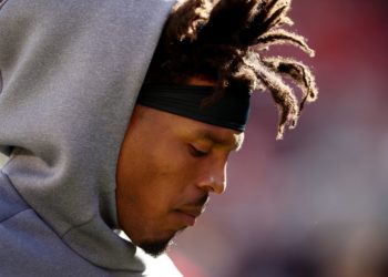Cam Newton fuera toda la temporada de la NFL