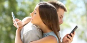 Descubren la razón por la que las mujeres son infieles a su pareja