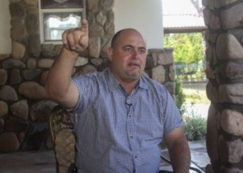 Julián LeBarón denuncia que continúan amenazas del crimen organizado