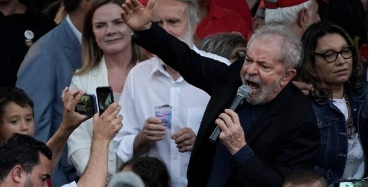 Lula comienza gira tras liberación