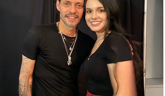Marc Anthony en controversia por foto con Sarita Sosa
