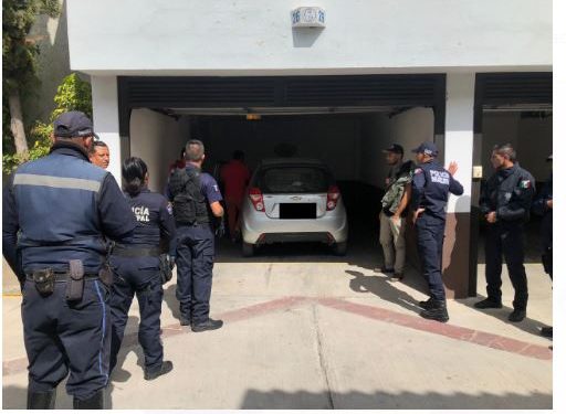 Hombres detenidos por persecución en calle Valentín Amador