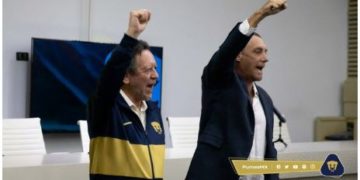 Pumas presenta a Leopoldo Silva a su nuevo presidente