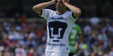 Víctor Malcorra es abucheado por la afición de Pumas
