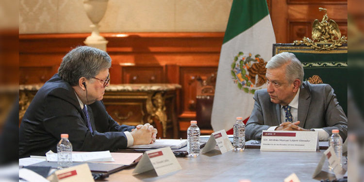 Reafirma AMLO no intervención tras reunión con fiscal