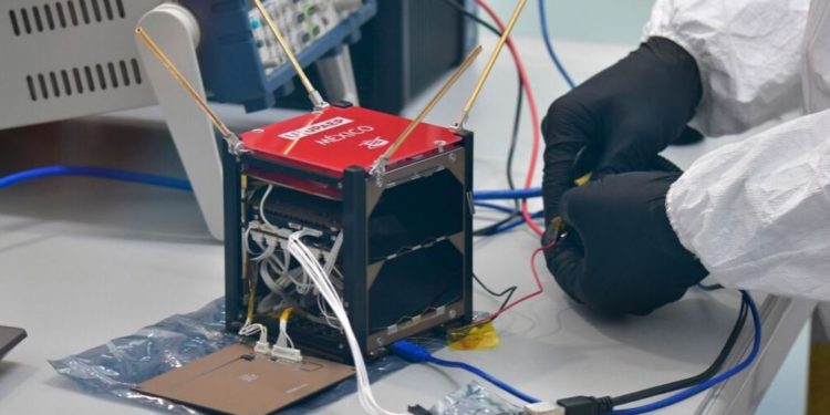 AztechSat-1: Éxito lanzamiento del primer nanosatélite Méxicano
