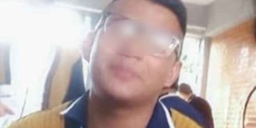 Eduardo defendió a su mamá en asalto y le prendieron fuego