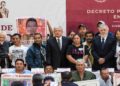 AMLO ofrece protección a quién ayude a resolver caso Ayotzinapa