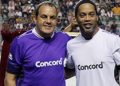 Ronaldinho dio un enorme espectáculo en Morelos