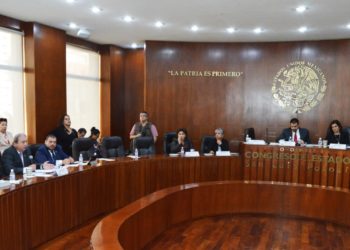 Fiscal General del Estado comparece ante diputados