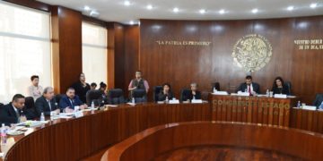 Fiscal General del Estado comparece ante diputados