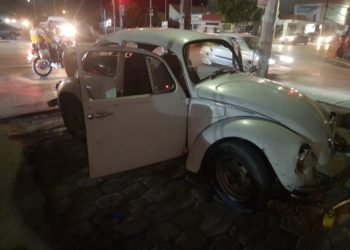 Policía de soledad detiene a individuo con vehículo robado