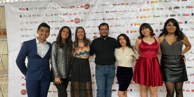 Alumnos de la UASLP en el Festival Internacional de Cine de Guanajuato