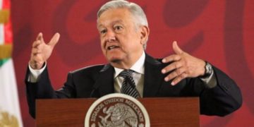Debe prevalecer el Estado laico: AMLO
