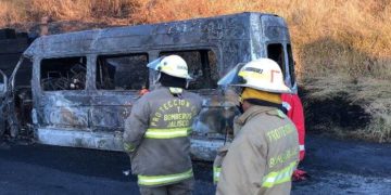 Choque en autopista de Jalisco causa 9 muertos