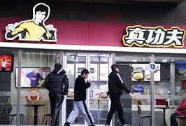 Hija de Bruce Lee demanda a cadena de comida rápida por usar la imagen de su padre
