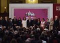 Escritora urge a México invertir en educación pública y en investigación