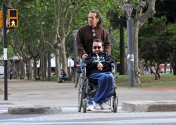 Garantizan atención a personas con discapacidad