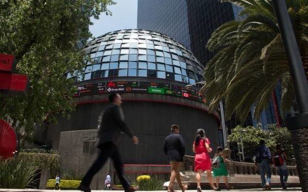 Débil desempeño de la economía mexicana