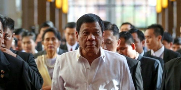 Prohíben a senadores de Estados Unidos la entrada a Filipinas
