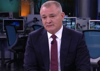 Congelan cuentas bancarias de García Luna