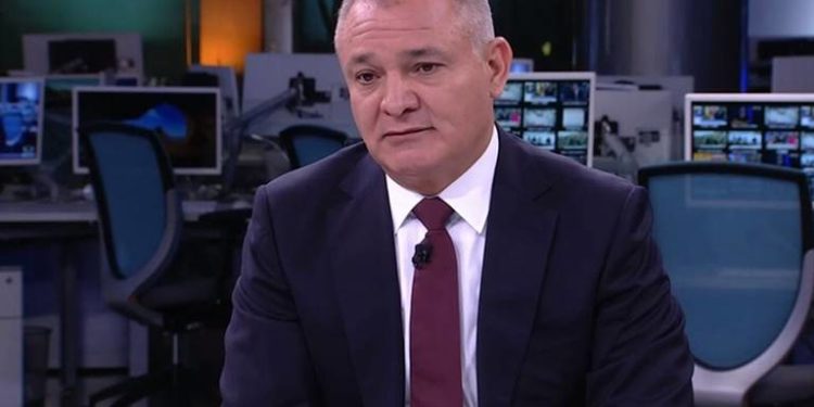 Congelan cuentas bancarias de García Luna