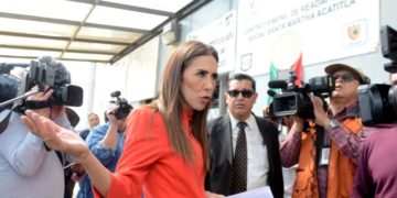 Hija de Rosario Robles solicita audiencia para hablar del proceso de su mamá