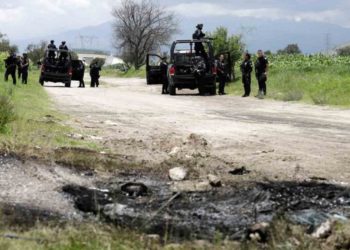 Por huachitunel en Puebla  cierran escuelas y evacuan casas