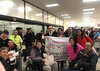 Regresan mexicanos heridos  en Jordania