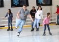 Gran afluencia a la pista de hielo