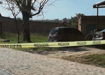 Encuentran fosa clandestina con restos de 50 personas en Tlajomulco
