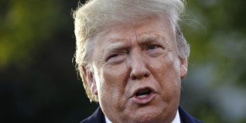 Abuso de poder y obstrucción al Congreso: Cargos de juicio político a Trump